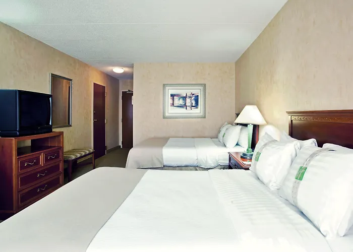 Hotel Chicago Nw Crystal Lk Conv Ctr By Ihg