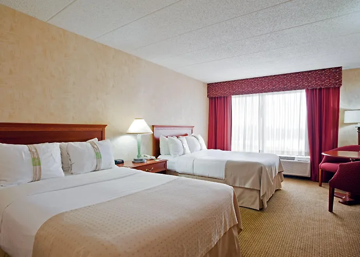 Chicago Nw Crystal Lk Conv Ctr By Ihg 3*