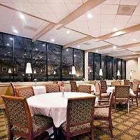 Chicago Nw Crystal Lk Conv Ctr By Ihg Crystal Lake
