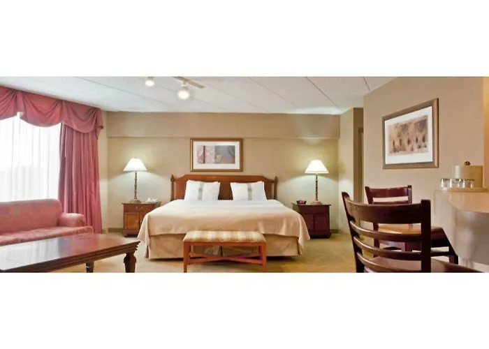 Hotel Chicago Nw Crystal Lk Conv Ctr By Ihg
