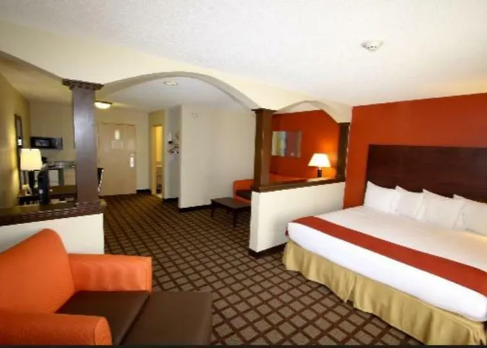 Chicago Nw Crystal Lk Conv Ctr By Ihg 3*